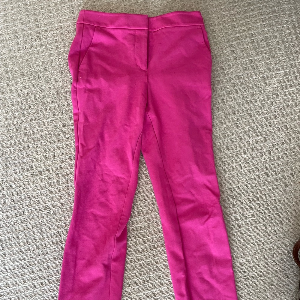 Boden stretchy pink pants in size 4 long/ UK 8 long. Worn maybe twice!